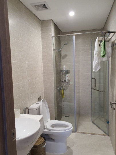 Bán căn hộ 2PN 68m²- full nội thất giá chỉ 5.8 tỷ - tại Home City Trung Kính.Lh ngay: 0906212358