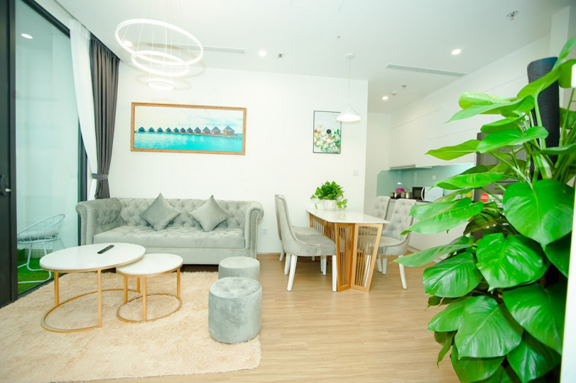 Bán căn chung cư chính chủ 83m2, 2PN, 2WC thuộc Khu Ngoại Giao Đoàn full nội thất xịn giá 4,2 tỷ