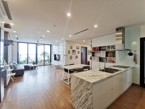 Cho thuê CC Vinhome Sky Lake - Phạm Hùng căn 4PN full nội thất giá 60tr