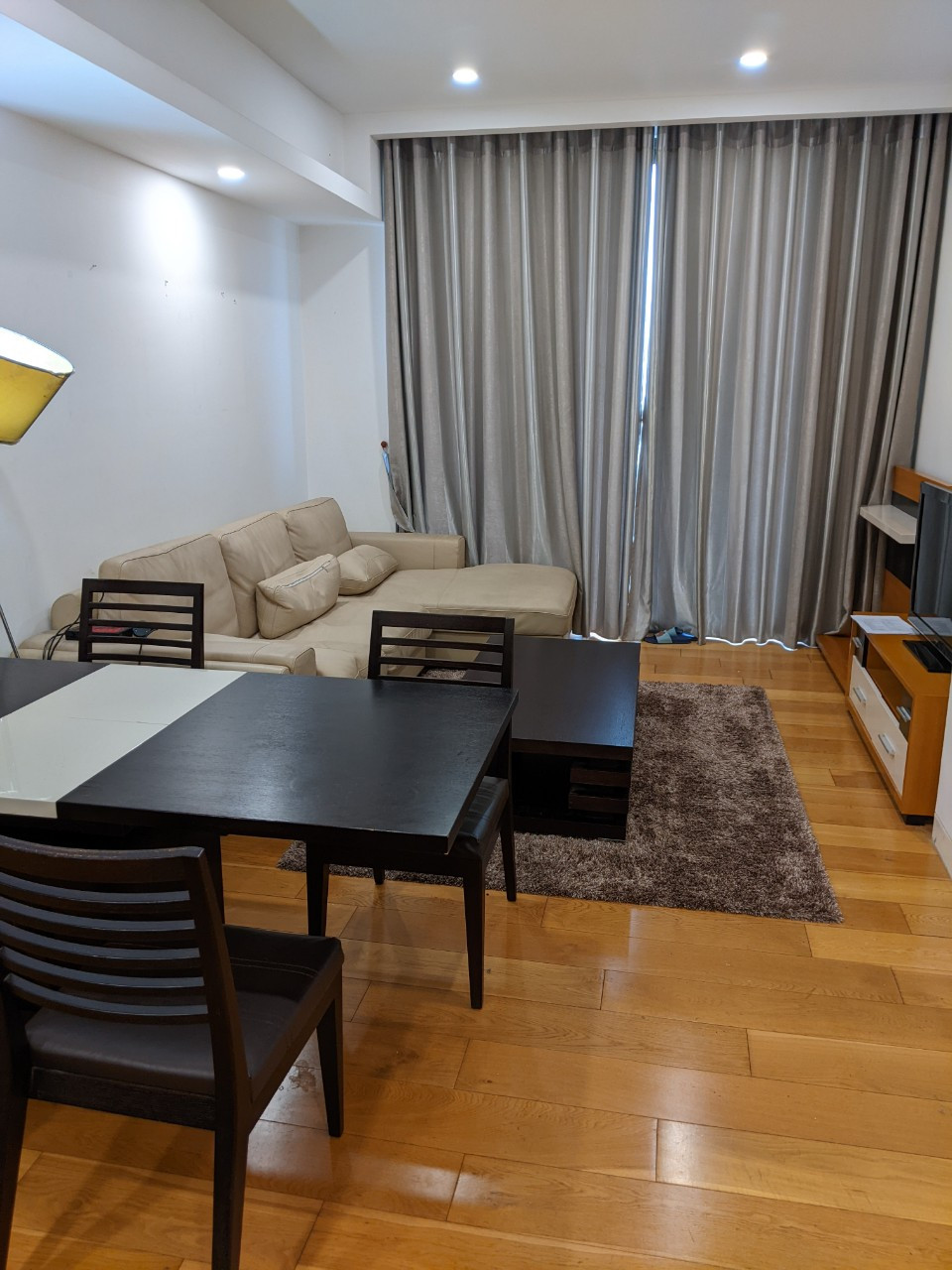 Cho thuê căn hộ  Indochina Plaza 98m2, 2PN, full đồ nội thất đẹp. Liên hệ: 0852.111.838