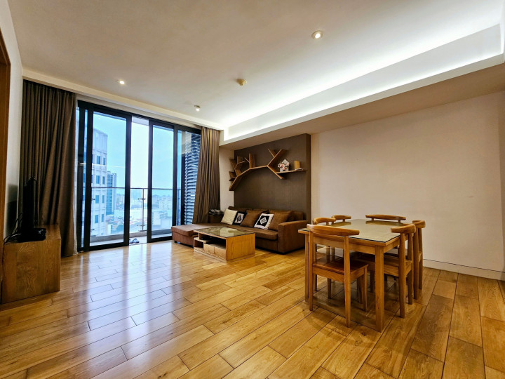 Cho thuê căn hộ IPH Xuân Thủy, Cầu Giấy 3PN, 2WC, 110m2 full đồ, giá 23tr/tháng. LH: 0869555685