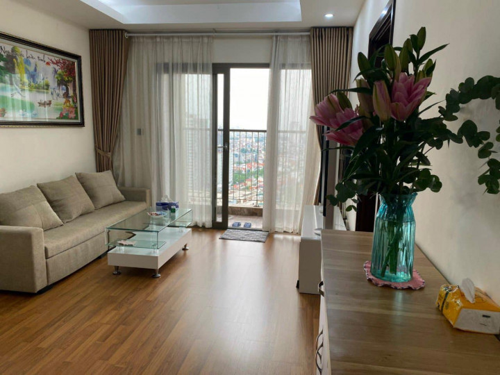 Bán gấp căn 2PN 70m2 Home City - 177 Trung Kính, giá chỉ có: 6 tỷ 250 tỷ bao toàn bộ phí sang tên