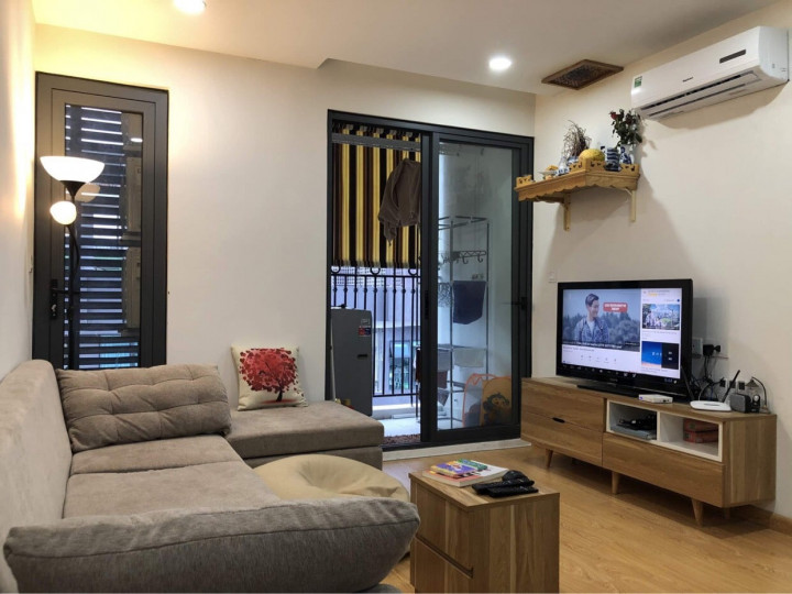 Cho thuê căn hộ 2PN tại The Garden Hills 99 Trần Bình, 80m2, đủ đồ giá 12 tr/th. Lh: 0852111838