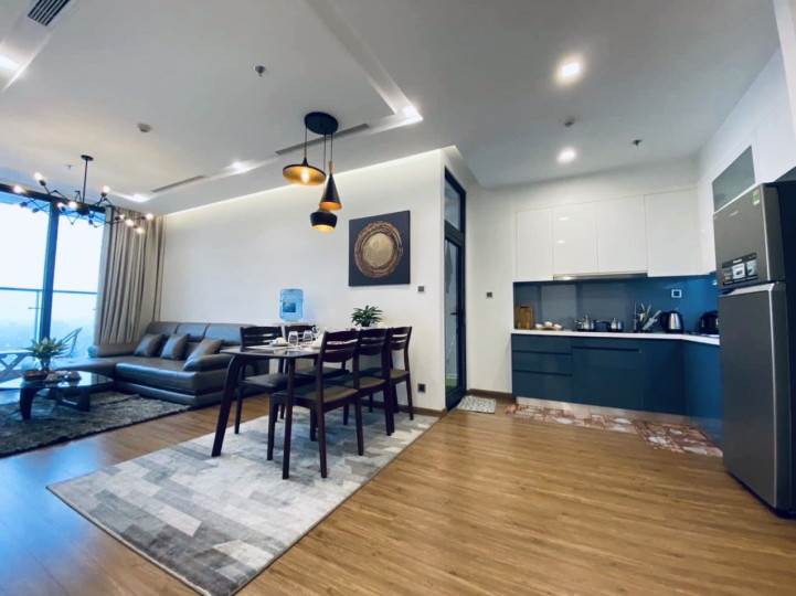 Cho thuê căn hộ Golden Park Tower thiết kế 3PN - 96m2, full đồ giá 19 triệu. Liên hệ 0869555685