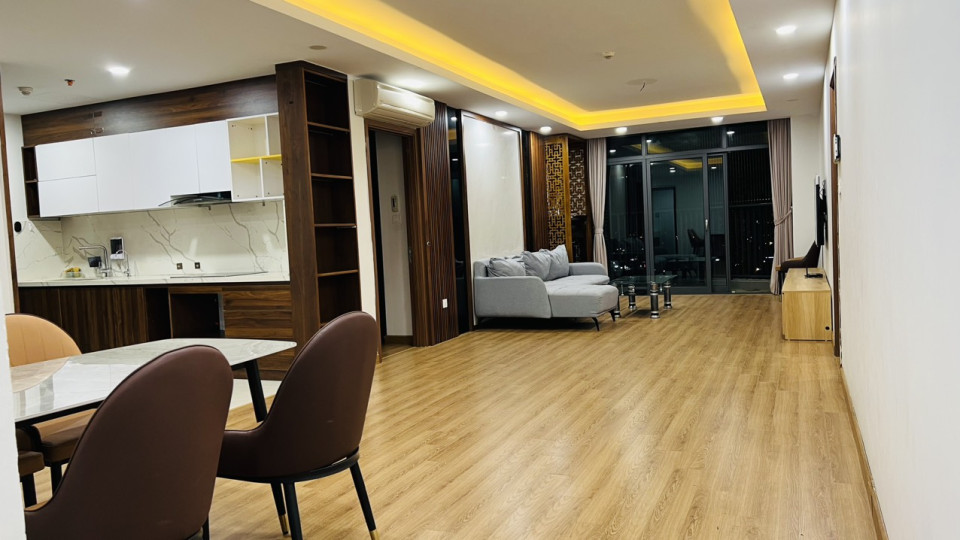 CHO THUÊ CĂN HỘ 3 PHÒNG NGỦ - CHUNG CƯ CAO CẤP DISCOVERY COMPLEX - CHỈ 21 TRIỆU/THÁNG